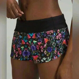 @npidskalney Lululemon 🍋 Speed Up Low-Rise Lined Short  2.5"